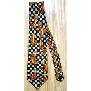 Disney Winnie the Pooh Tigger Neck Tie 57" X 4"